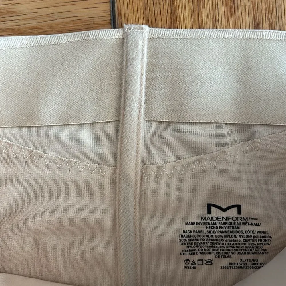 Hardly worn! Maidenform Beige Tan Waist-cincher Shapewear Tummy Control Size XL